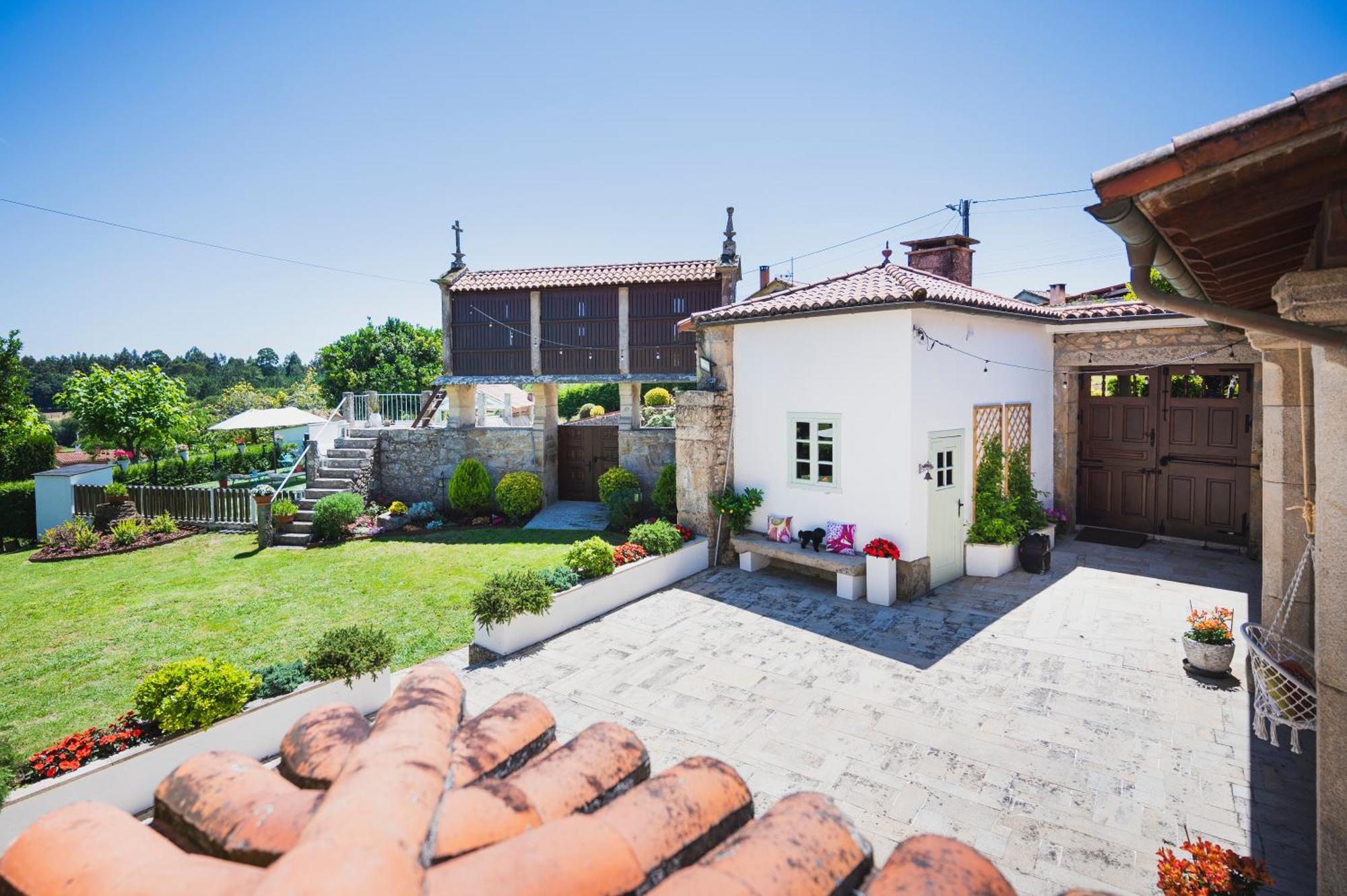 La Casa De Los Barbazanes Brion Екстериор снимка